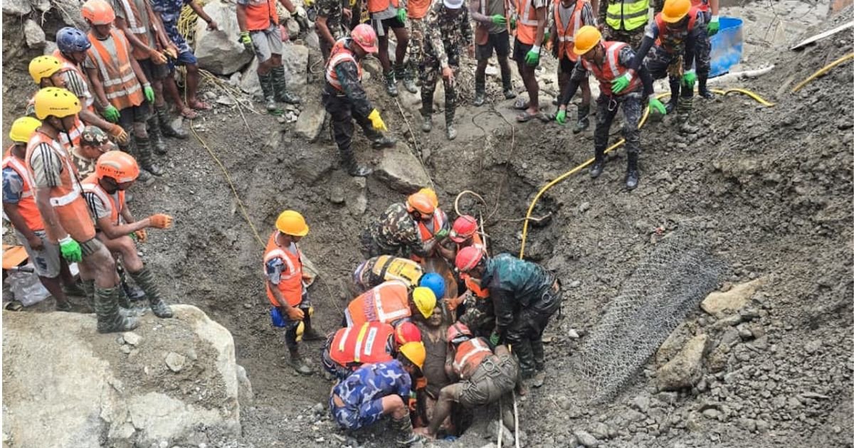 নেপালে ভয়াবহ বন্যার ৯ দিন পর টানেল থেকে জীবিত উদ্ধার ২ জন